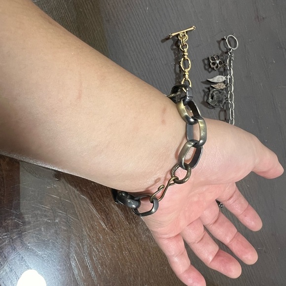 JUICY COUTURE, LUCKY BRAND & a Boutique bracelet. Lot of 3 all in good condition - Picture 6 of 16